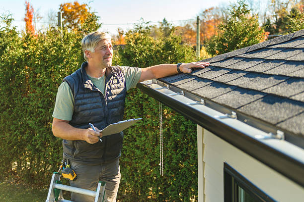Professional Roofing technician working in Coral Springs, FL
